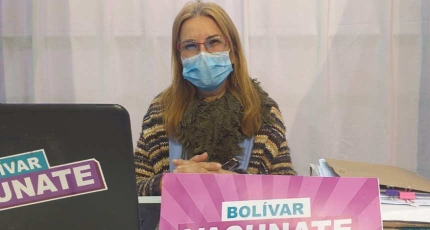 Mónica Piñel: “Es importante que si son positivos o tienen algún problema,  y coincide con el turno de vacunación, se comuniquen con nosotros”