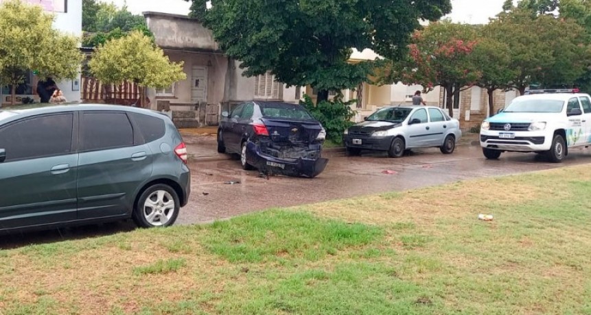 Colisión sin heridos en avenida Lavalle