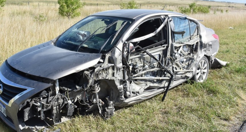 Tragedia en la Ruta 51: murieron un director del Banco de Neuquén y sus dos hijos en un choque múltiple