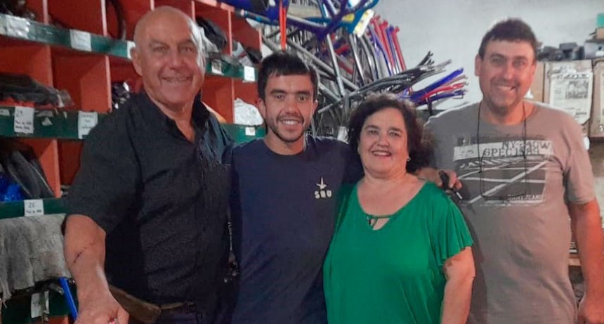 Norberto Santos: “Prefiero decirle la verdad a mis clientes, una bicicleta duradera y de calidad tiene un costo mayor, a veces no me beneficia, pero las que he vendido dan resultado”