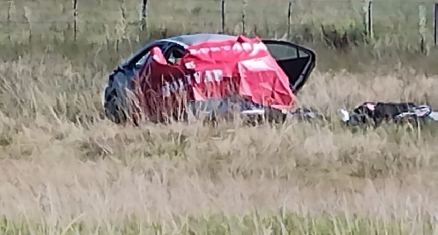 Ruta 226: Una mujer fallecida tras el vuelco de un auto