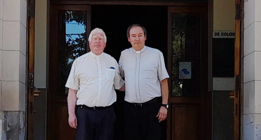 En FM 10 despedimos al padre Mauricio Scoltore y recibimos la padre Alejandro Boudgouste, además hablamos de la fiesta en el Centro Cívico y la cena en la Sociedad Rural