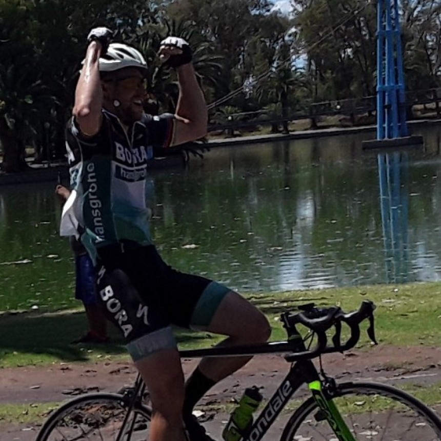 Mariano Almada (OLavarría): 