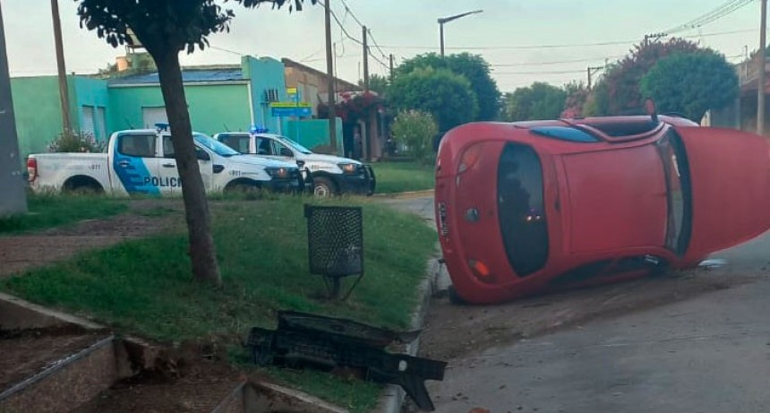 Vuelco en Larrea y Palavecino