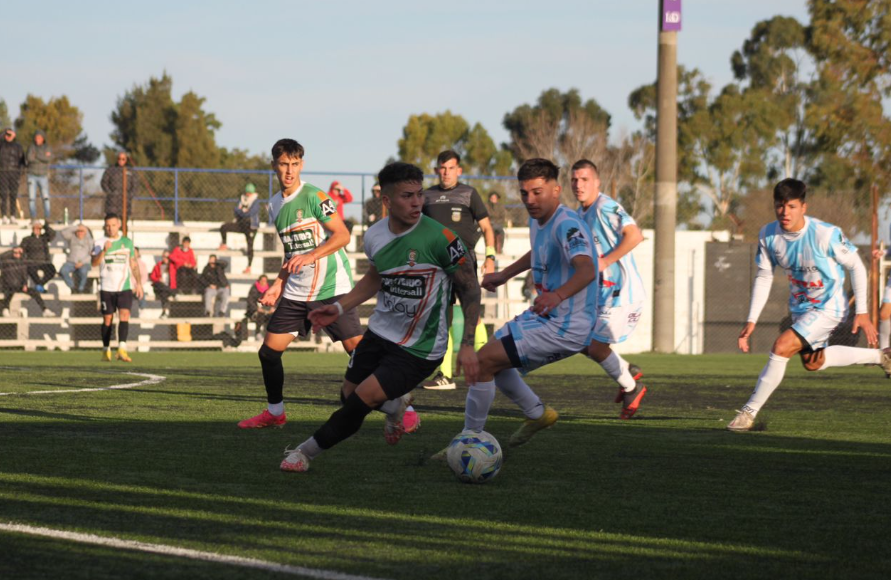 Esteban López: “Casariego es un club guerrero, que siempre va para delante, que lucha con lo suyo y sé que, con un poco de esfuerzo, puede seguir creciendo muchísimo