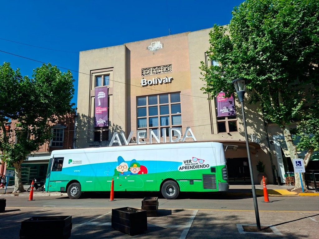 Más de 250 vecinos y vecinas accedieron a controles visuales gratuitos en bolívar