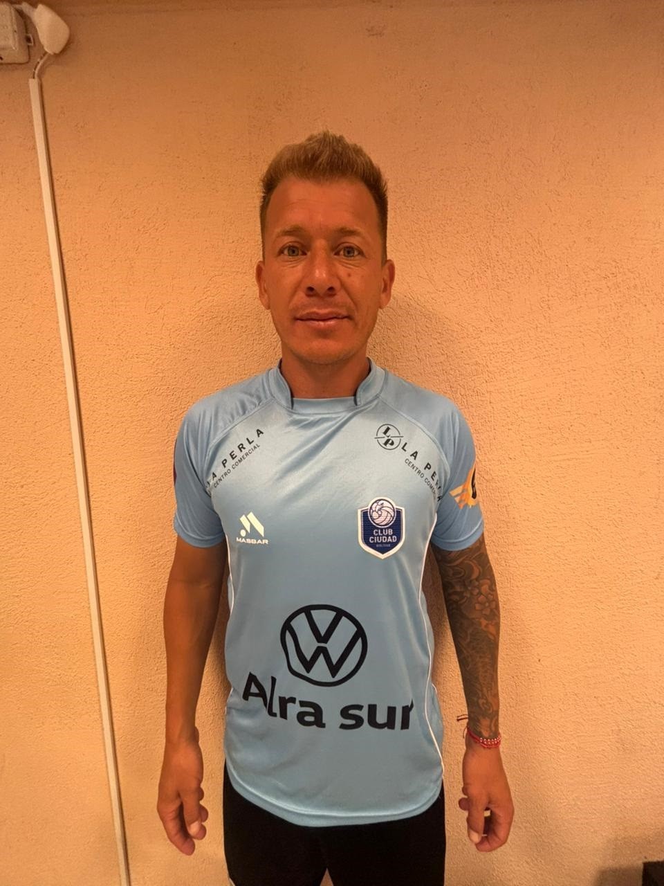 Arnaldo Pitu González: 