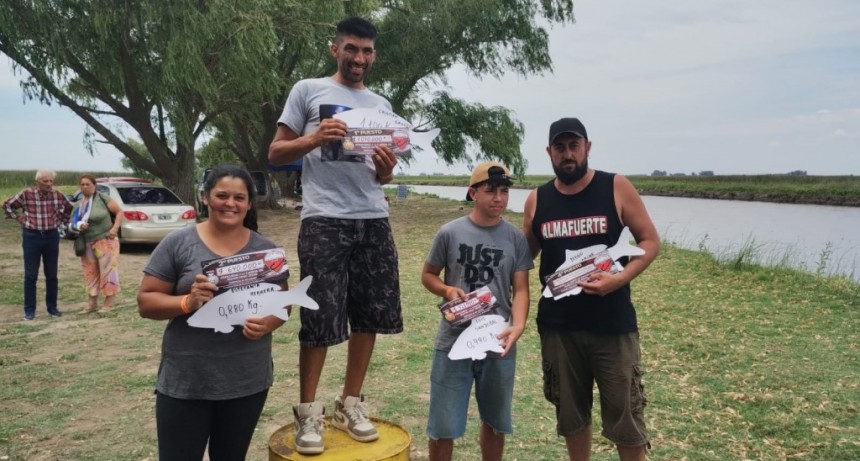 Club de Pesca &ldquo;Las Acollaradas&rdquo;, se disput&oacute; el concurso "A la Carpa de Mayor Peso"