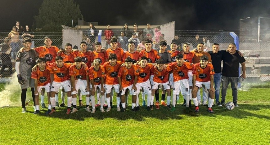 Emiliano Pasos: &ldquo;La idea surgi&oacute; para darles un lugar a esos chicos y que puedan jugar este torneo que es importante para Bol&iacute;var" 