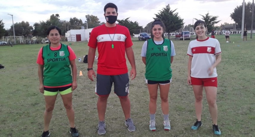Futbol Femenino Empleados: “La liga es necesaria para tener una motivación, un objetivo y sobre todo para darle cuerpo a tanto esfuerzo y entrenamiento”