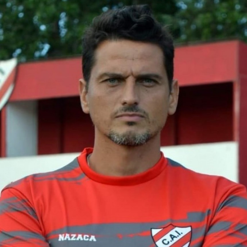 Guillermo Doglioli (DT Independiente Neuquén): “Para nuestro equipo esto es un mérito que se debe destacar porque se hace todo a pulmón”