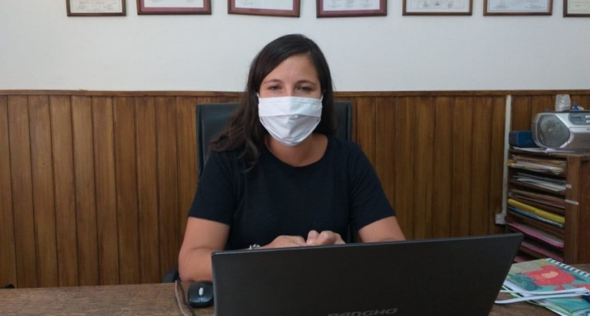 Patricia Oroz habló en FM10: 'Mil mujeres, mil líderes', Vacunación VIP y más