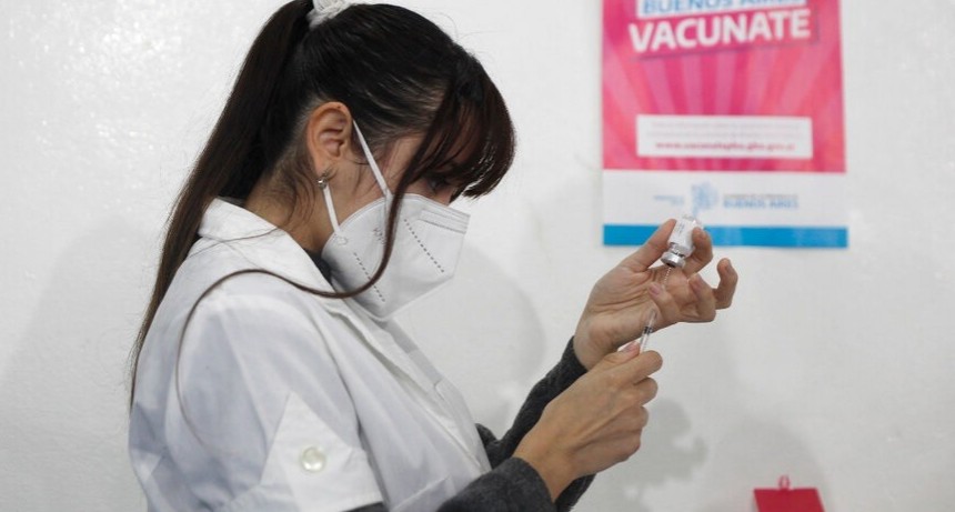 La Noche de las Vacunas en la provincia de Buenos Aires: d&oacute;nde estar&aacute;n las 100 postas 