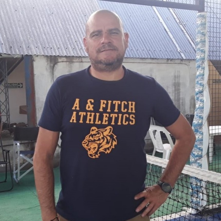 Se puso en marcha el Torneo Comercial de Pádel 