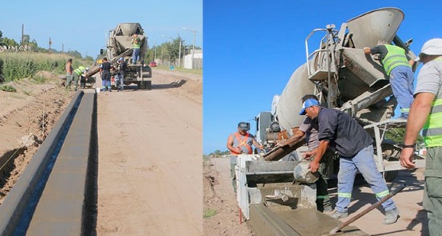 Lucas Ezcurra: “Seguimos avanzando con la obra en prolongación 25 de Mayo y Cacique Pincén, hoy estamos trabajando con el cordón cuneta”