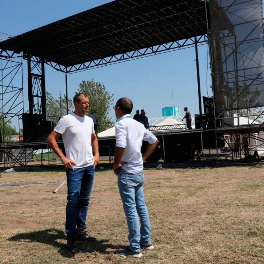 Pisano y Bucca recorrieron el predio del Parque Las Acollaradas donde se realizará el festival Me Encanta Bolívar, ya quedó definida la grilla de artistas
