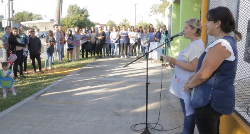 El Jardín Municipal Alicia Moreau de Justo comenzó el Ciclo Lectivo 2023 en su nuevo edificio, habló el intendente Pisano