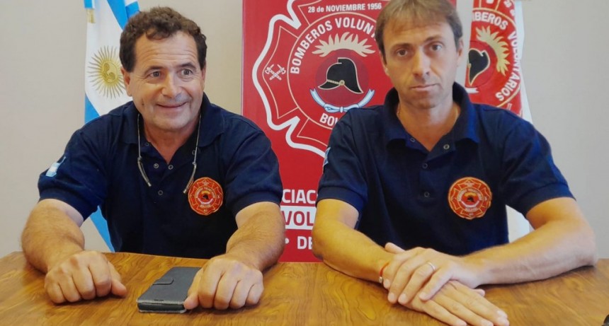 Bomberos Voluntarios formalizó el lanzamiento de la rifa anual y en FM 10 hablamos con Jorge García y Maximiliano Gil, de la realidad de la institución ante los costos del combustible