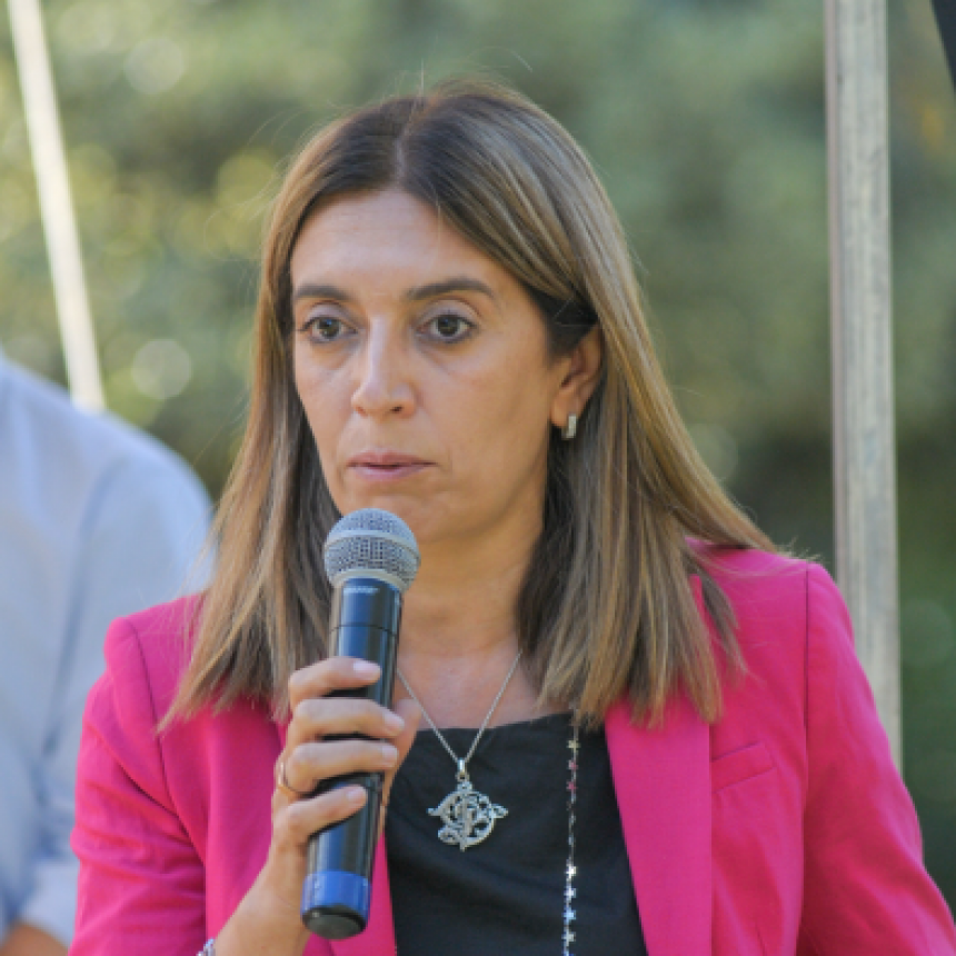 Diputada Nacional Danya Tavela (UCR): “El camino es el diálogo para llegar al consenso y el límite es la Constitución Nacional”