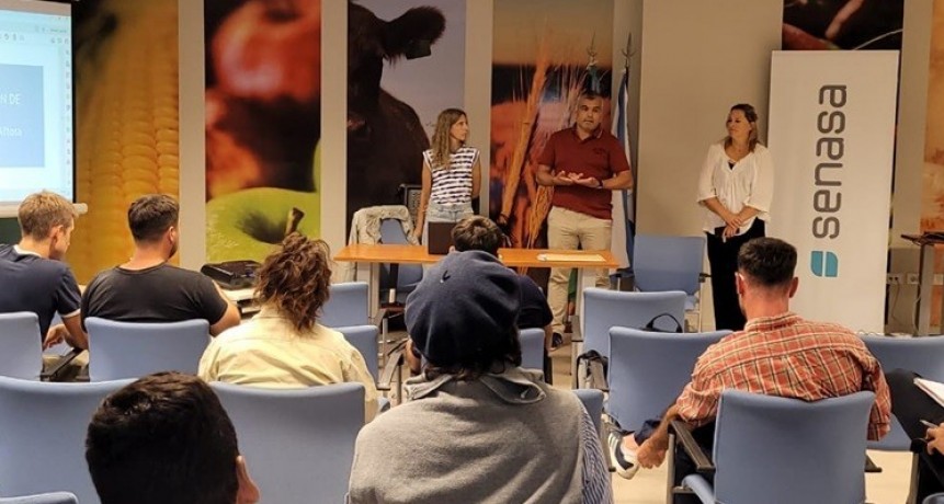 Jornada de acreditación para desempeñarse como vacunadores contra la fiebre aftosa