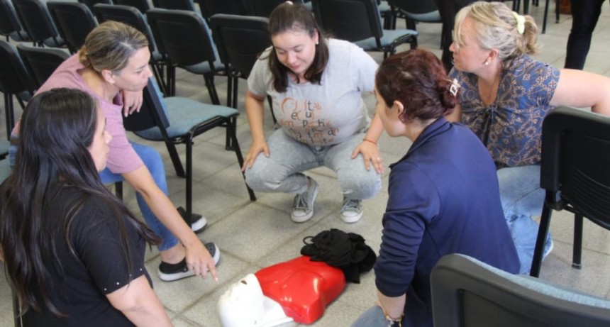 Personal de Salud se capacitó en RCP y Primeros Auxilios