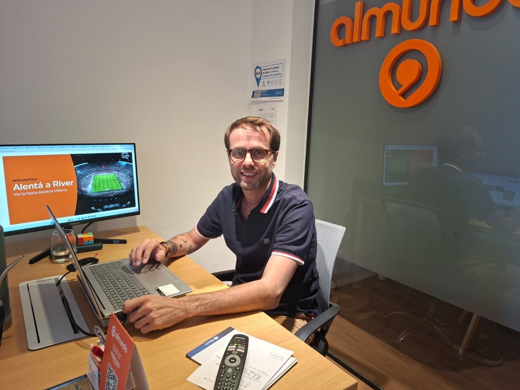 Almundo Bolívar propone la Experiencia Hincha Tour River, y regala un vaucher para el 8 de marzo