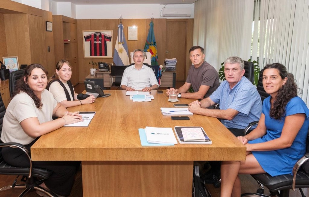 Municipio de Bolívar: Desarrollo Social avanzó en gestiones clave ante el Ministerio provincial