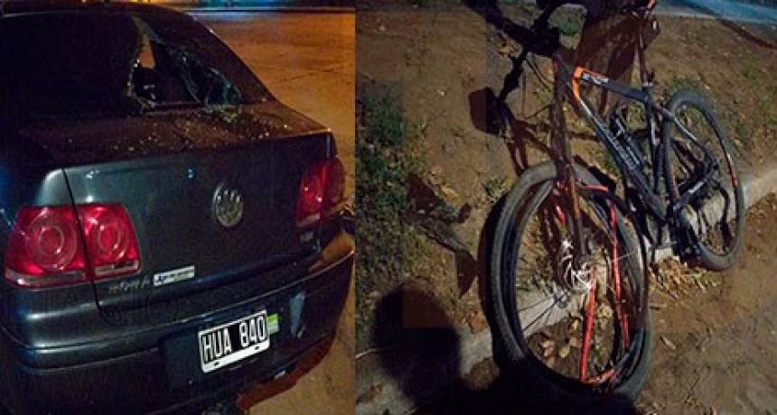 Un ciclista hospitalizado a raíz de una colisión