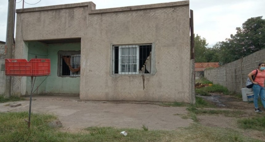 Este domingo: se registró un incendio en una vivienda de barrio Las Lomitas