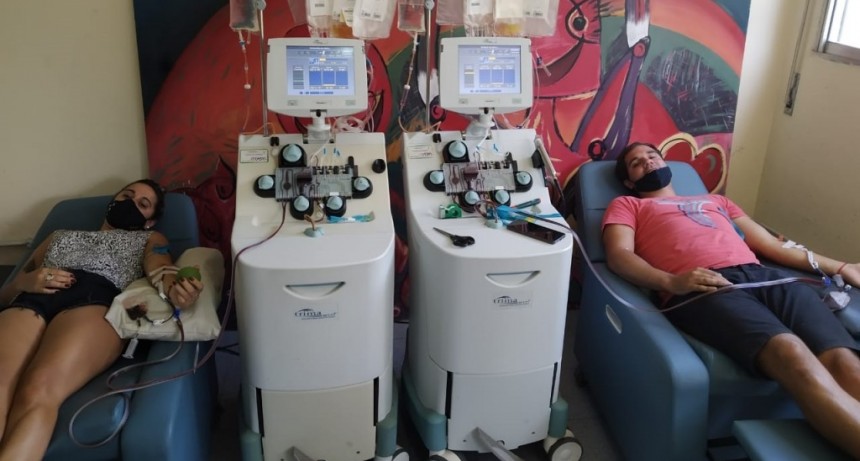 Juan Navaridas: “Es algo que deberían hacer todos, no genera ningún dolor, no molesta y resulta beneficiosa la renovación del plasma”