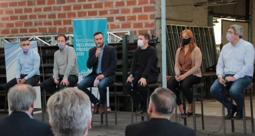 Este viernes: Importante jornada sobre producción en 25 de Mayo, Lorena Carona estuvo por Bolívar