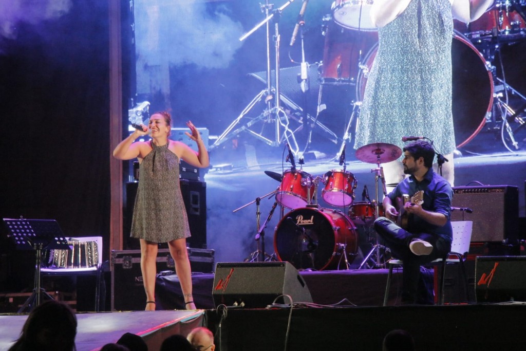 Mano a Mano brillaron en la segunda luna del festival