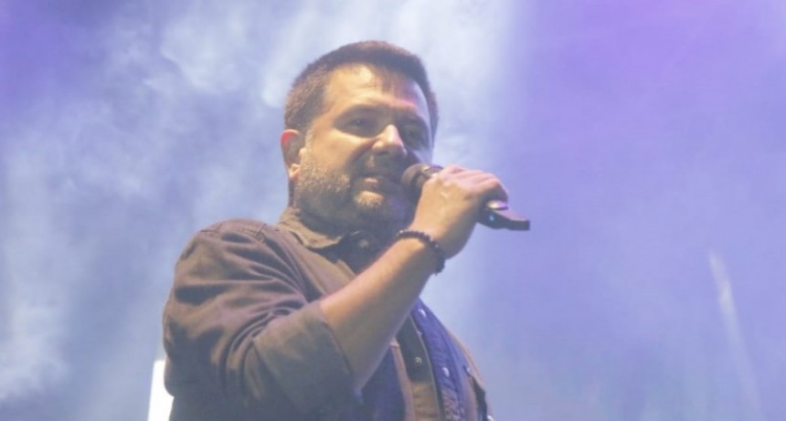 Jorge Rojas, el recital completo y el cumpleaños de Bolívar en este artículo