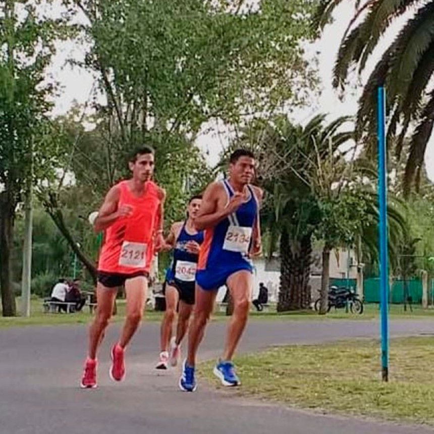 Osvaldo Barreto se quedó con la Maratón Me Encanta Bolívar