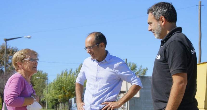 La Municipalidad comenzó con la pavimentación de Barrio Colombo