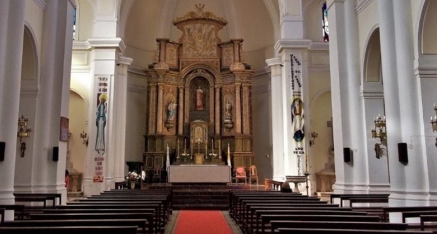 La Parroquia San Carlos Borromeo informa los horarios de las celebraciones de este domingo 2 de abril, domingo de Ramos