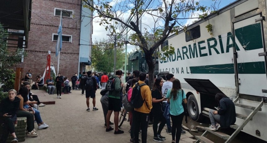Bahía Blanca: Servicios, estado de rutas y centros de evacuados