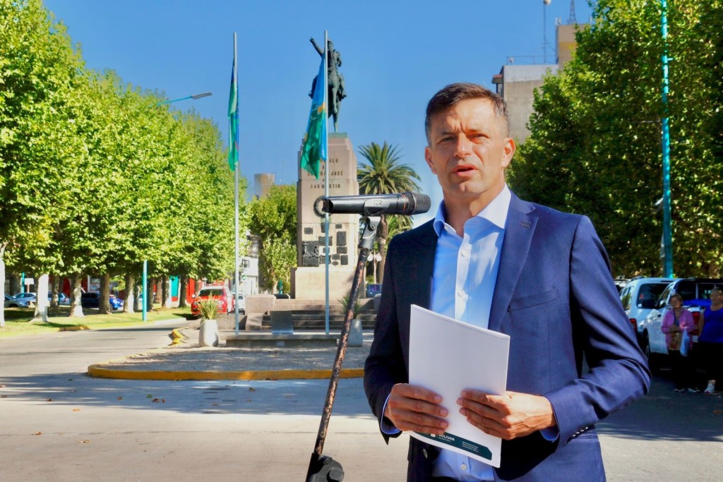 Eduardo Bali Bucca: "A Bol&iacute;var la haremos m&aacute;s linda y mejor ciudad entre todos, trabajando juntos y pens&aacute;ndola hacia el futuro"