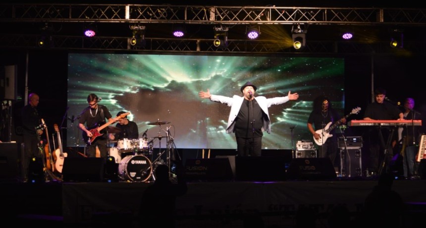 Con el cierre de Juan Fuentes paso otra edici&oacute;n de Pirovano Canta 2026