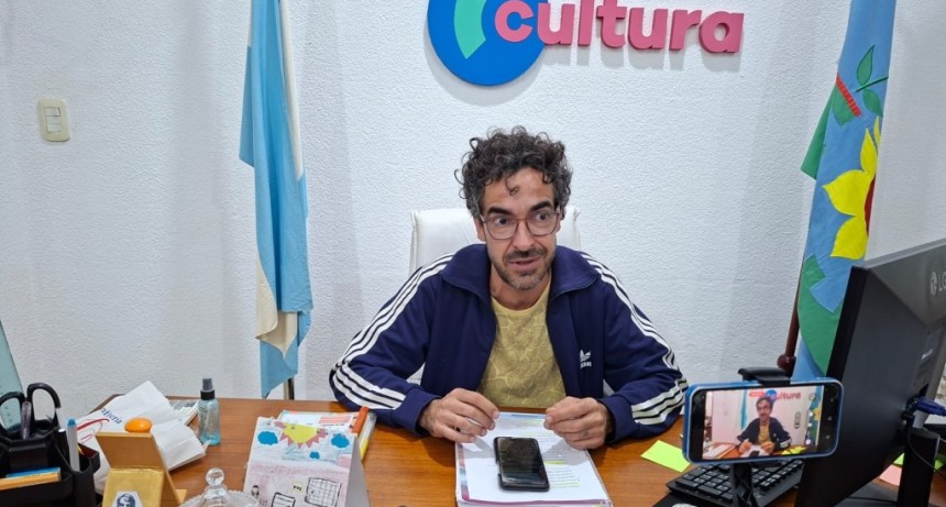 Ra&uacute;l Chill&oacute;n formaliz&oacute; la convocatoria abierta para Talleres Art&iacute;sticos 2026, con vigencia hasta el 20 de marzo