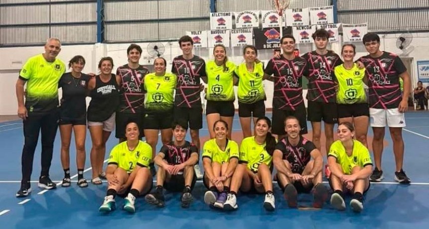 Las Selecciones Provinciales de Cesto entrenan en Bol&iacute;var