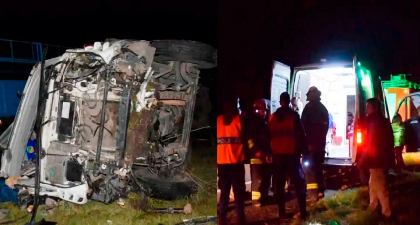 No baja el índice de accidentes: Se registró el vuelco de un camión a pocos kilómetros de Villa Mi Serranía
