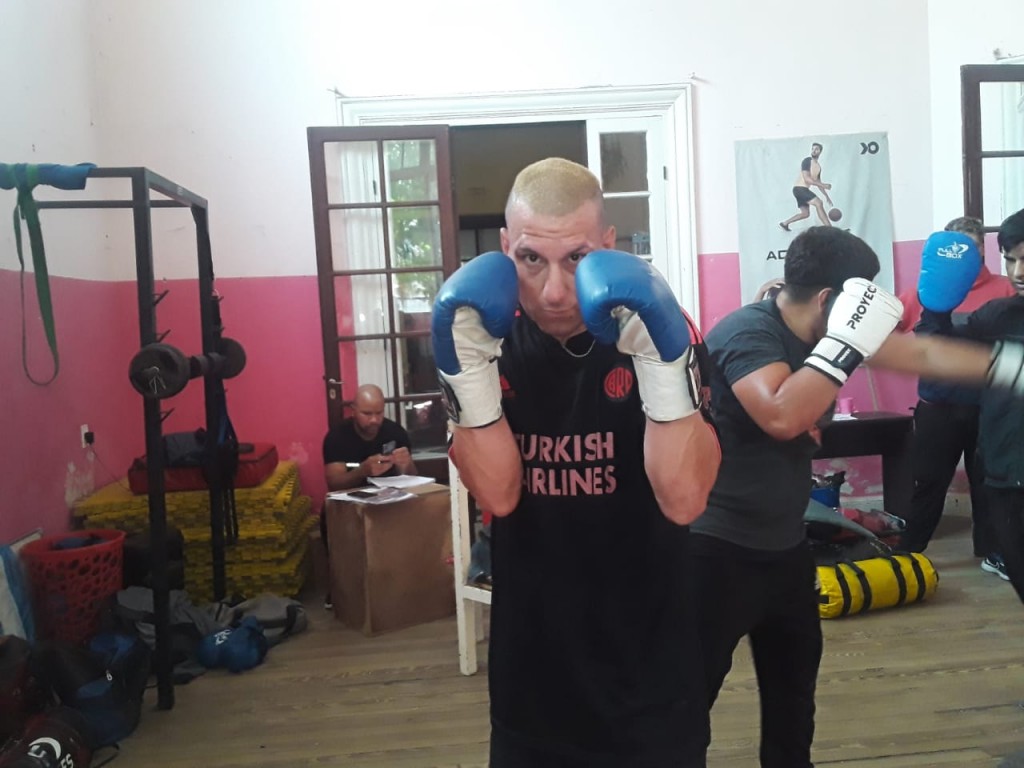 Juani Lerga: “Vamos a todo o nada, arriba del ring no hay amigos” 