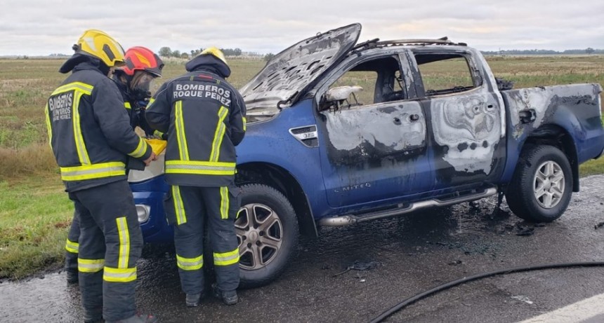 Ruta 205: Incendio de una camioneta