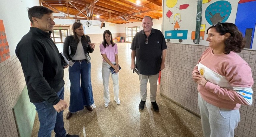 Urdampilleta: el equipo municipal mantuvo una jornada de trabajo integral, en varias &aacute;reas 