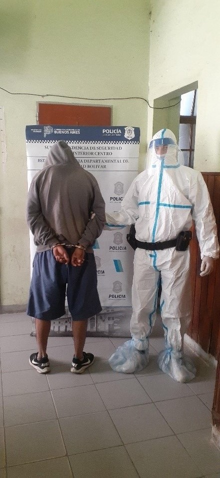 Información Oficial: La Policía detuvo al acusado de amenazar de muerte a su expareja e incendiar su vivienda