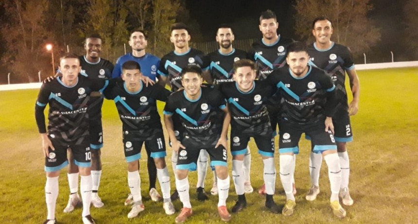 Ciudad sumó un nuevo triunfo para volver a la punta del Grupo 2 