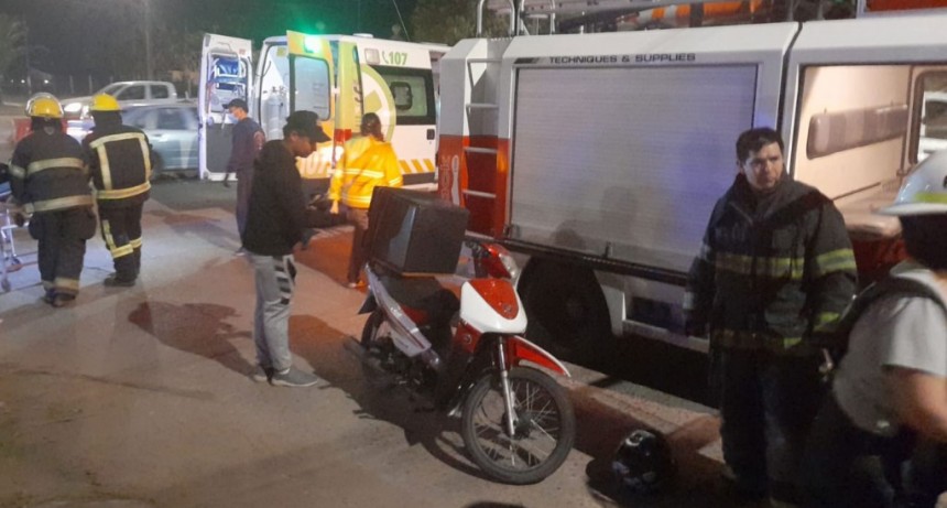 Accidente en avenidas Brown y 9 de Julio: Un joven motociclista fue hospitalizado tras una brusca frenada