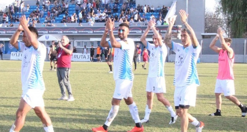 Club Ciudad ganó un partido “chivo” ante Estudiantes de San Luís y quedó puntero de la Zona 2, el miércoles visita a Argentino de Monte Maíz