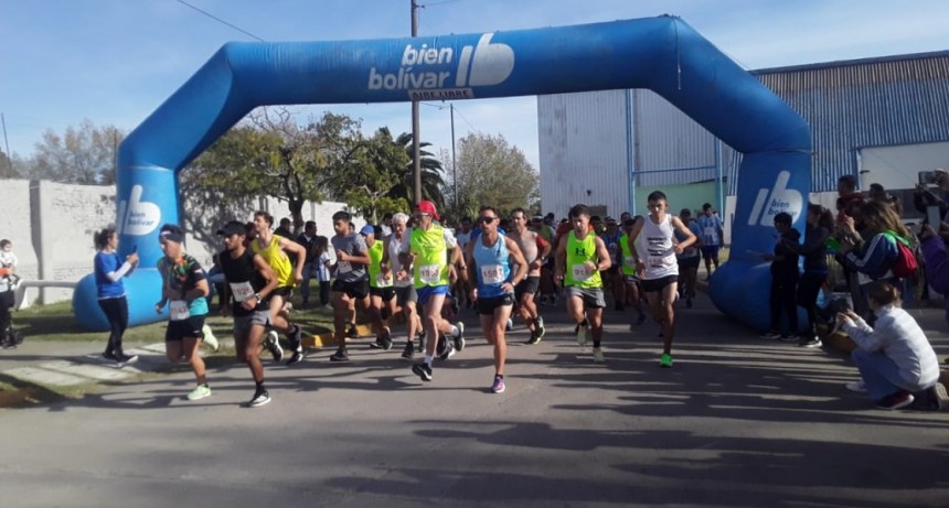 Se corrió la cuarta edición de la maratón del CEF N.º 5 